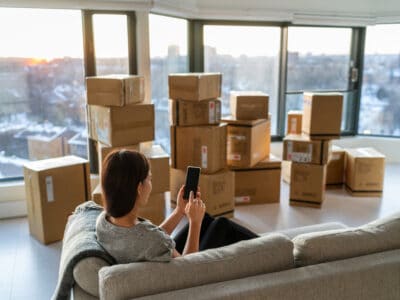 how-far-in-advance-should-i-book-a-moving-company?